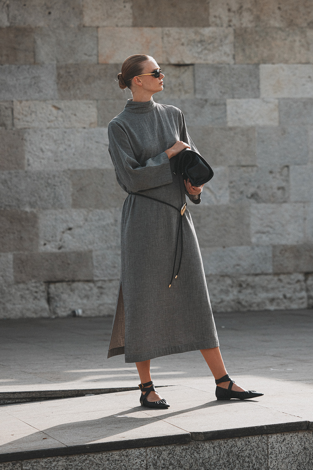 Gri Boğazlı Elbise